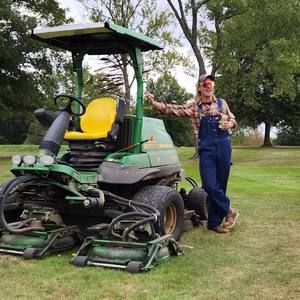 Meet your Posher, Dale